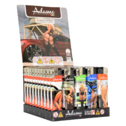Zapalovač Adamo Piezo Girls&Cars - Plynový zapalovač Adamo Piezo Girls&Cars. Plnitelný zapalovač s možností nastavení výšky plamene. Prodej pouze po celém balení (displej) 50 ks. Výška zapalovače 8 cm.