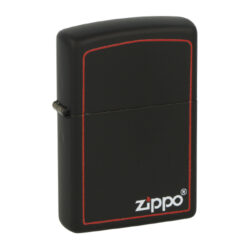 Zapalovač Zippo Black Matte Zippo, matný - Benzínový zapalovač Zippo 26117 Black Matte With Zippo & Border. Kvalitní zapalovač Zippo s matně lakovaným povrchem v černé barvě. Přední strana zapalovače je zdobená logem Zippo v červeném rámečku. Zapalovač dodáváme v originální krabičce s logem. Zapalovače Zippo nejsou při dodání naplněné benzínem. Originální příslušenství benzín Zippo, kamínky, knoty a vata do zapalovače Zippo, zajistí správné fungování benzínové zapalovače. Na mechanické závady zapalovače poskytuje Zippo doživotní záruku. Tuto záruku můžete uplatnit přímo u nás. Zapalovače jsou vyrobené v USA, Original Zippo® Bradford.